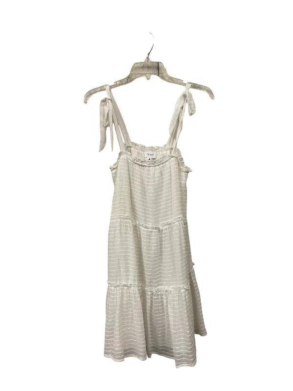 Dress Casual Short By Le Lis In White, Size: S